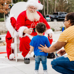 ClearWater Express Wash - Woodforest Santa Photos ClearWater Express Wash - Woodforest Santa Photos
